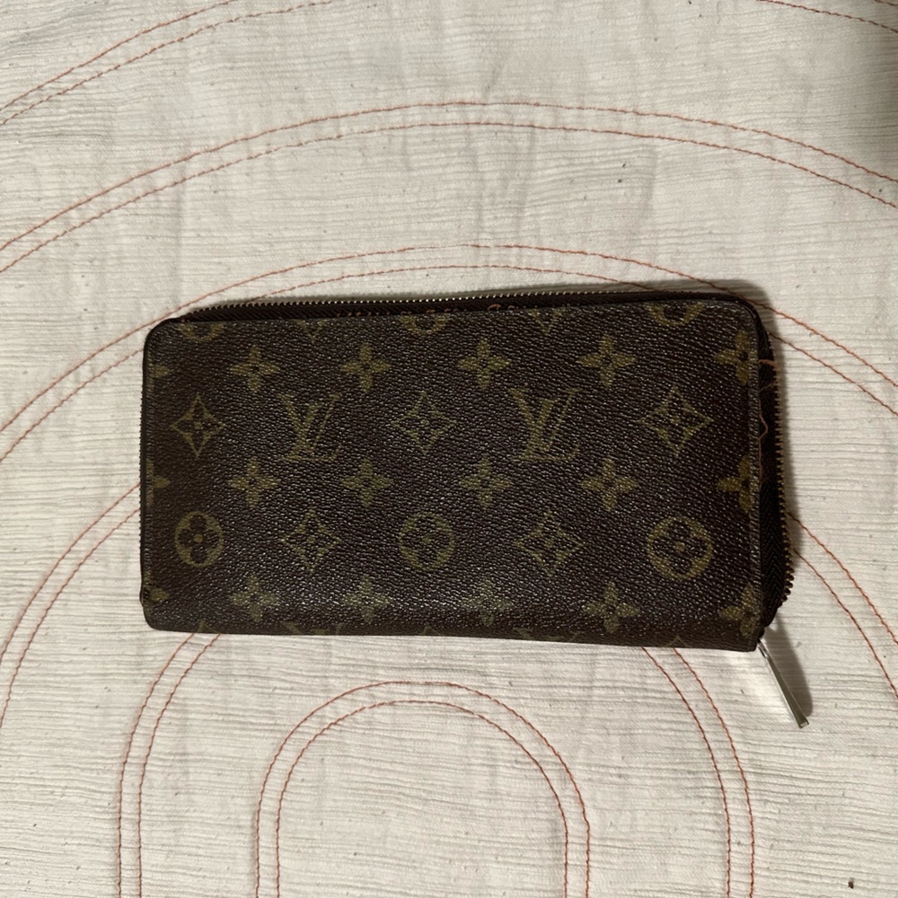 Louis Vuitton Wallet